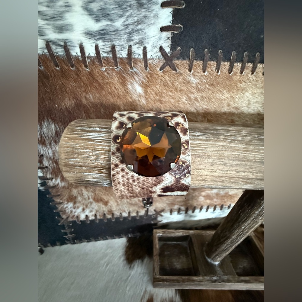 Keep It Gypsy Python Snake Brown Cowhide Pattern … - image 1